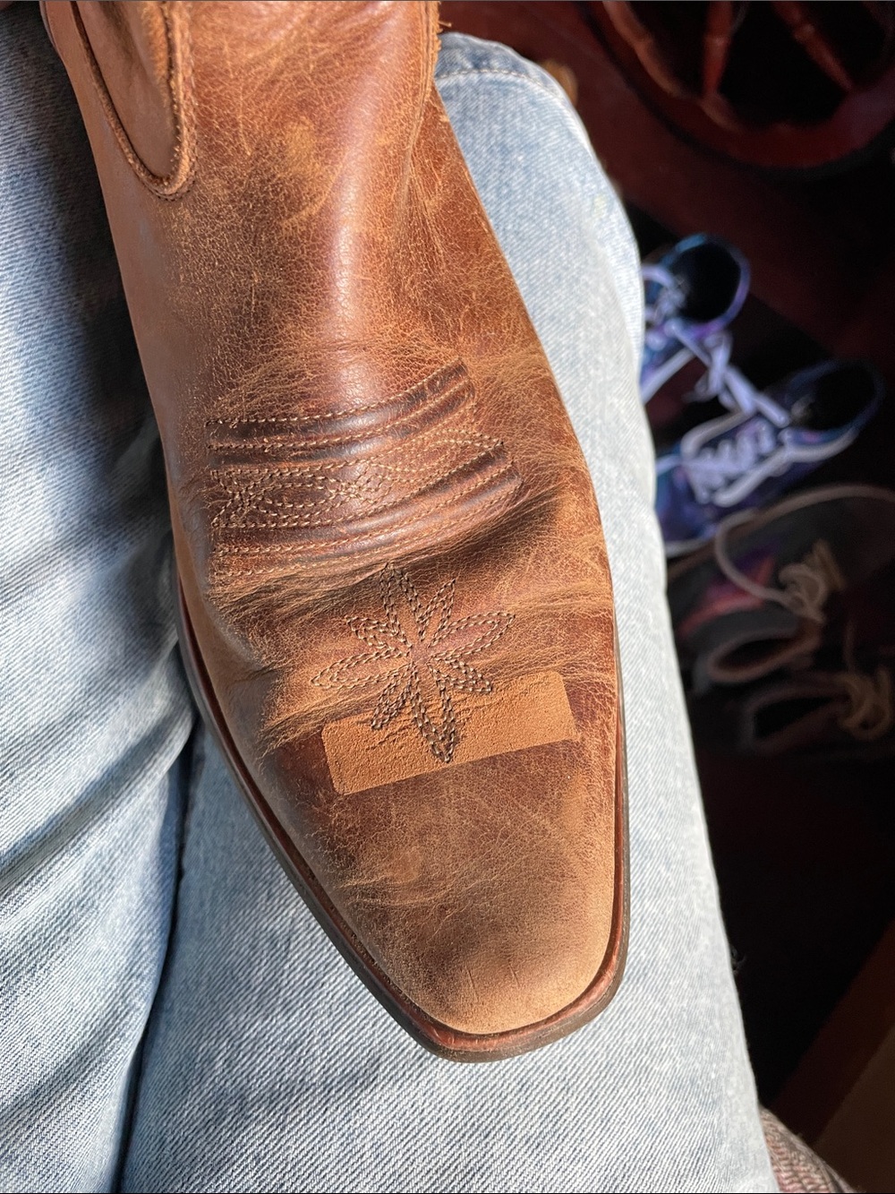 Woman’s Brown Embroidered Leather Western Boots - Picture 3 of 5